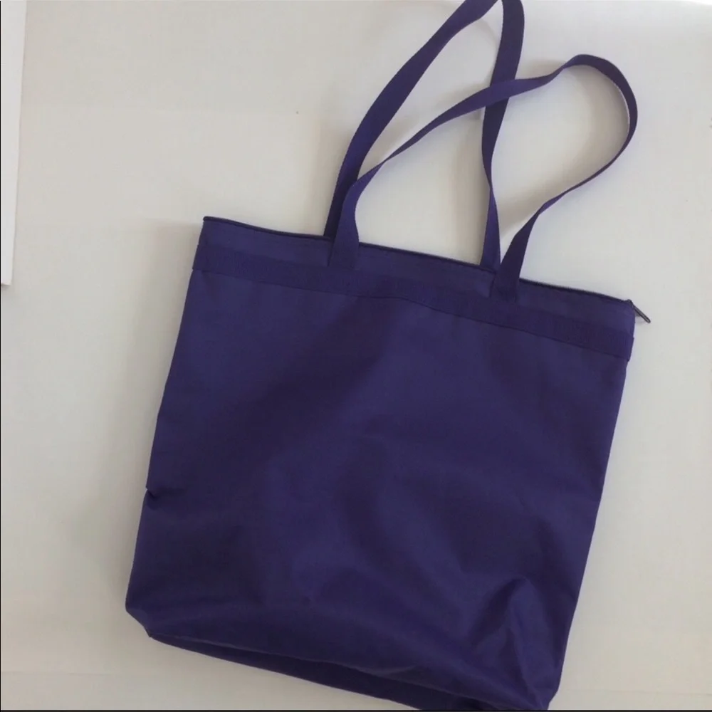 POST IT Large Tote with zipper top closure Lined